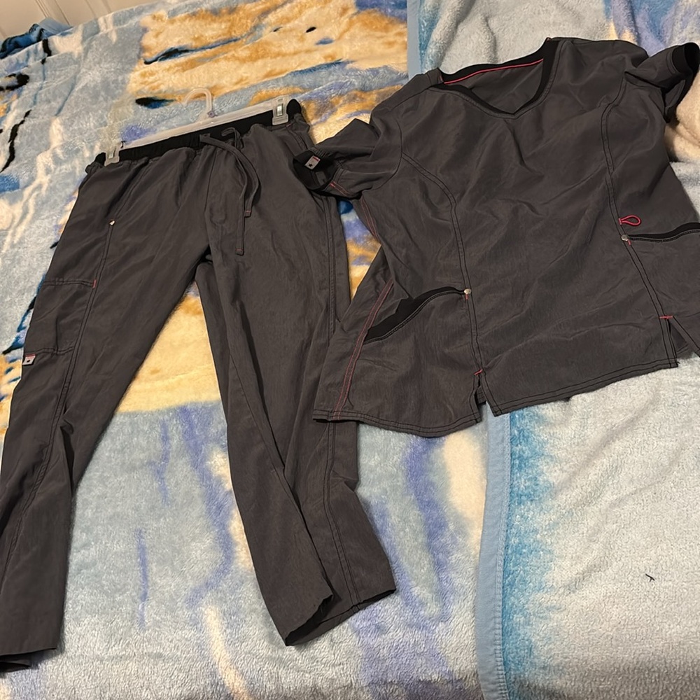 Cherokee Black Scrub Set